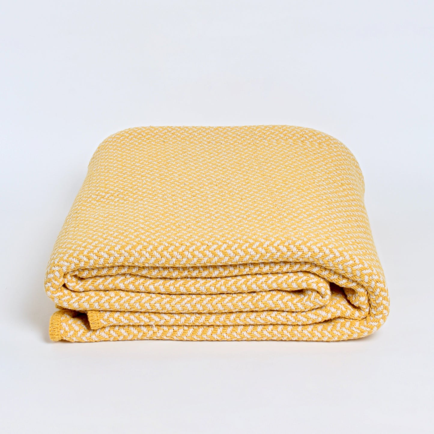 Yellow and white cotton blanket 200x240 cm — recycled eco-friendly bed or sofa throw — artisan-made in Portugal
