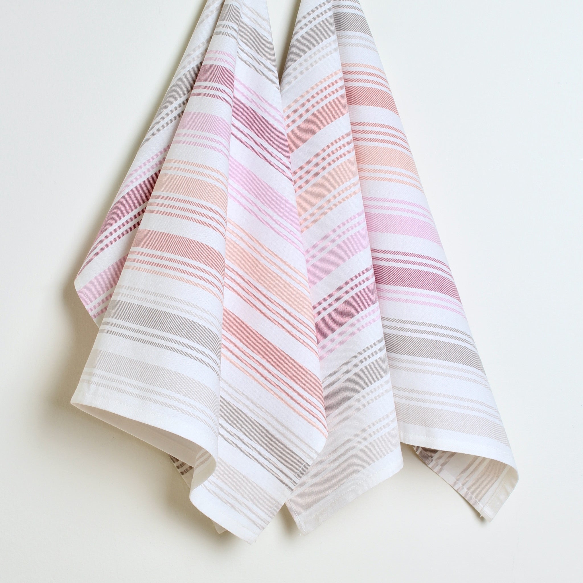 Cotton kitchen towel 50x70 cm with bluish and white stripes