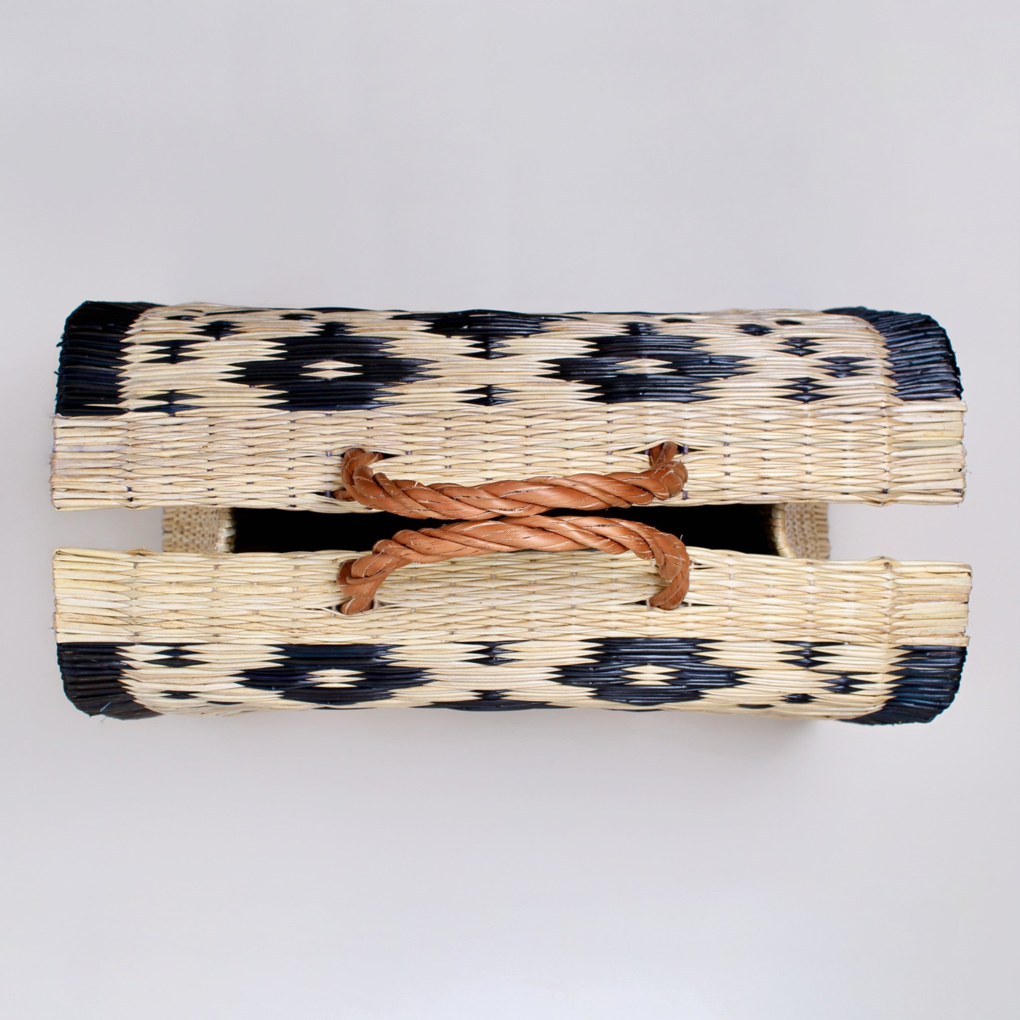 Handwoven Basket Cidad