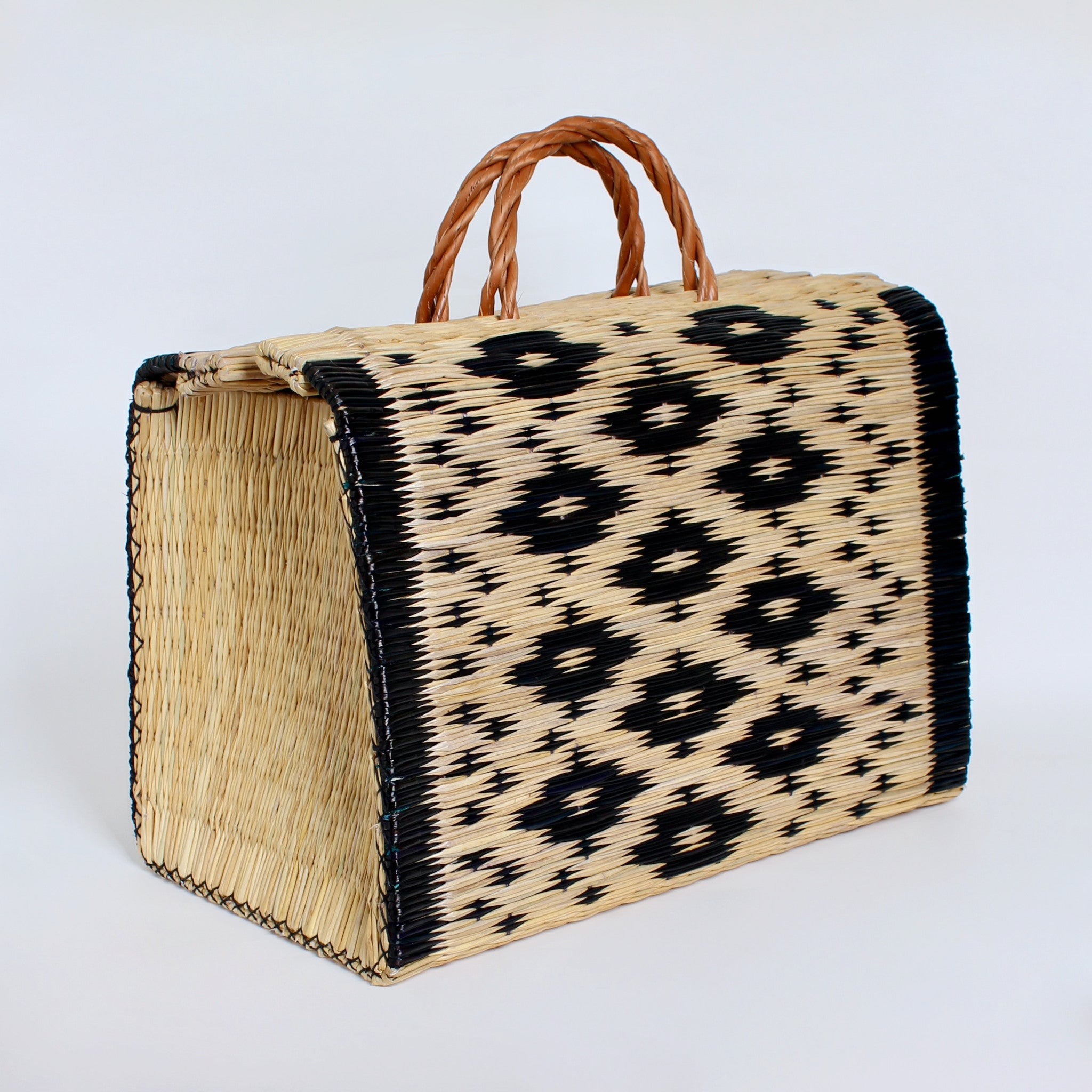 Handwoven Basket Cidad