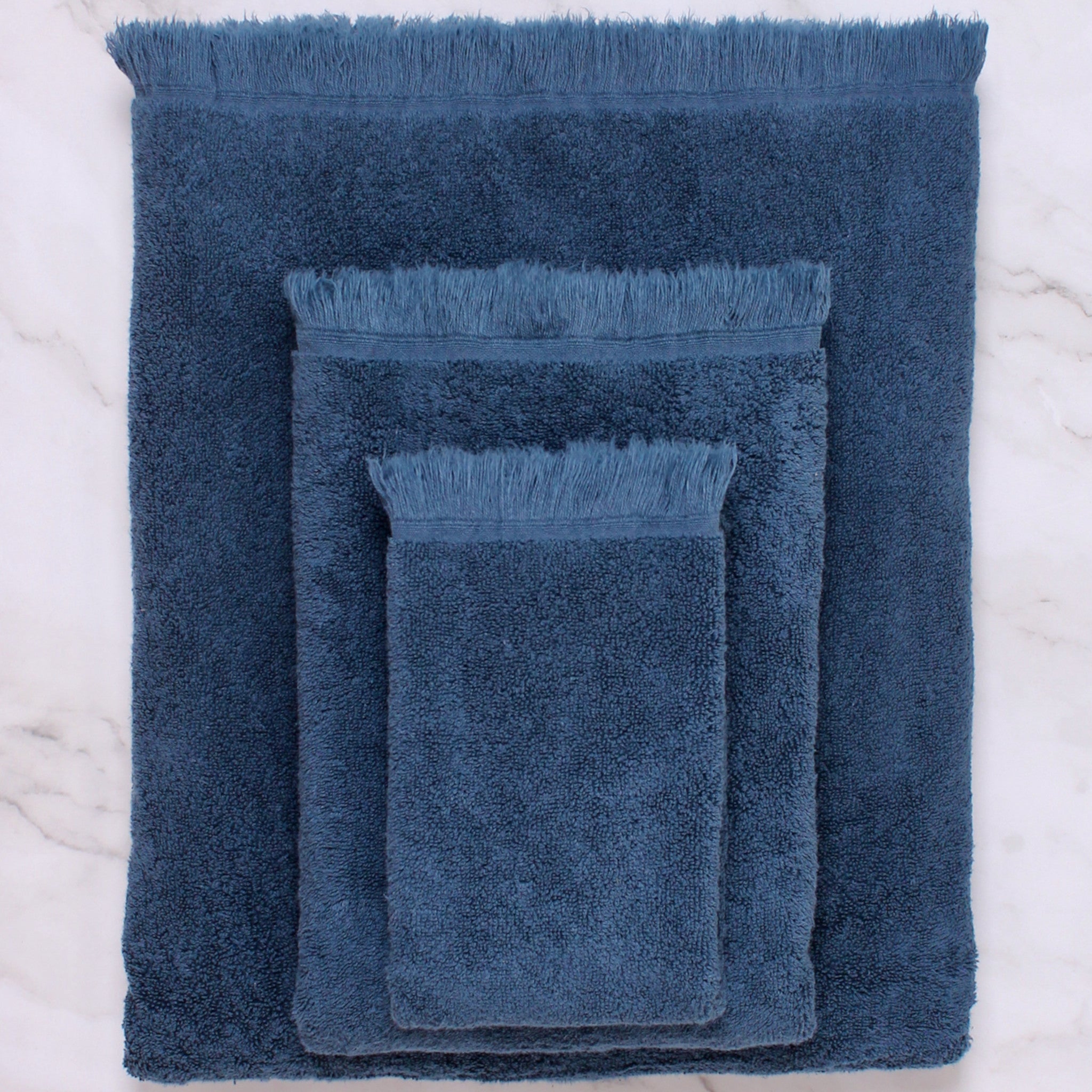 Soft cotton terry towel set with fringe — 3-piece bundle including face, hand, and bath towels for luxury bathroom comfort