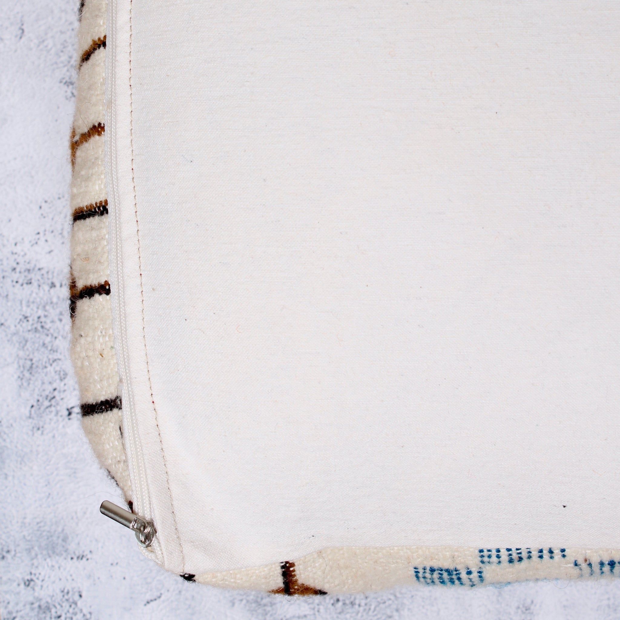 Floor Cushion - Pouf - Corazon